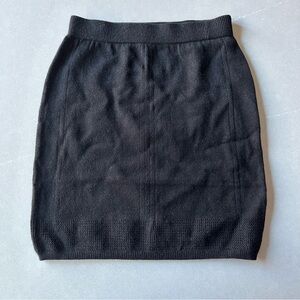*NWOT* Black Mini Skirt | Knit | Size Small